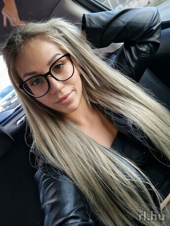 Dóra-sexpartner-10-Dóra---10.-képe