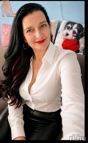Martina-î.-Sexpartnerin-1-Martina-ÉrzékiRelax---1.-képe