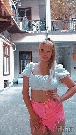 Virag-Sexpartnerin-4-Virag---4.-képe