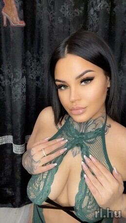 Laura-szexpartner-10-Laura---10.-képe