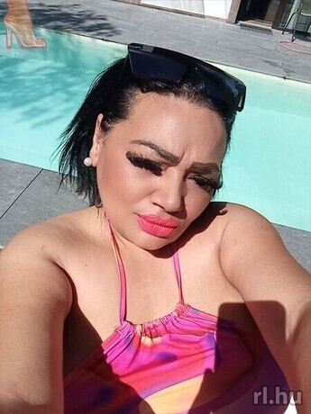 Eperke_Milf-Sexpartnerin-2-Eperke_Milf---2.-képe