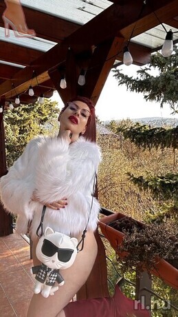 LizaPinelli-szexpartner-9-LizaPinelli---9.-képe