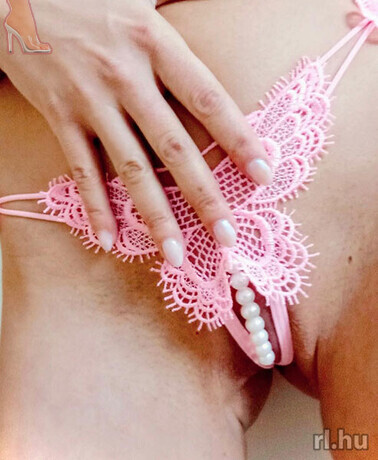 Szofi-Sexpartnerin-14-Szofi---14.-képe