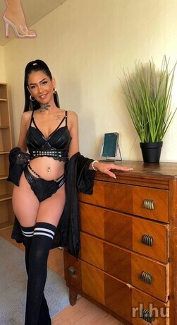LillienVip-Sexpartnerin-9-LillienVip---9.-képe
