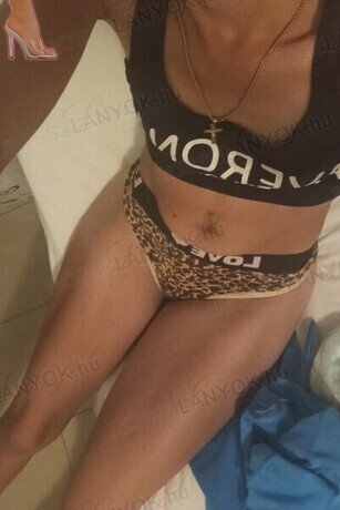 Szofi-Sexpartnerin-1-Szofi---1.-képe