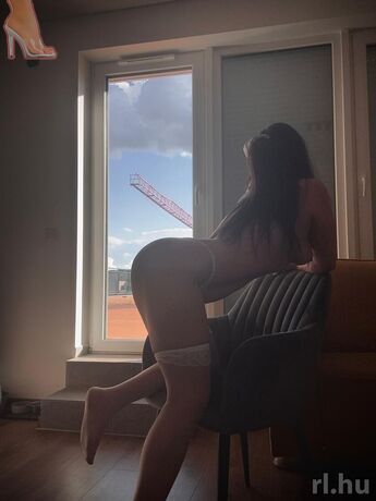 Zsanett-Sexpartnerin-9-