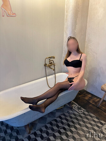 Rebeka-sexpartner-5-Rebeka---5.-képe