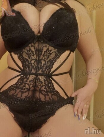 Laura_Vip-szexpartner-7-Laura_Vip---7.-képe