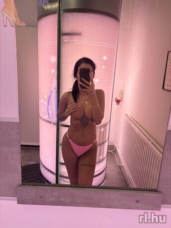 Szimonetta-Sexpartnerin-2-Szimonetta---2.-képe