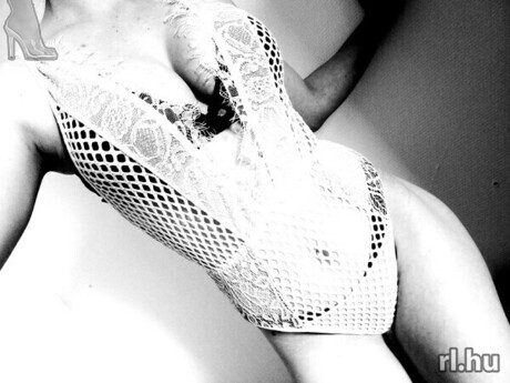 Kitti-sexpartner-2-Kitti---2.-képe