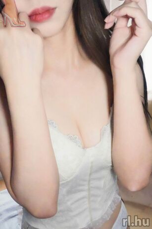 Chloe-Sexpartnerin-9-Chloe---9.-képe