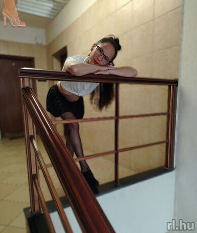 Mia-sexpartner-3-Mia---3.-képe