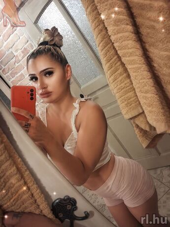 Szandra-Sexpartnerin-1-Szandra---1.-képe