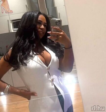 EbonyMaya-szexpartner-6-EbonyMaya---6.-képe