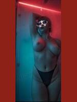 Aphrodite
  Budapest (7. ker.)
  26 éves