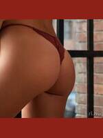 Luna
  Budapest
  41 Alter