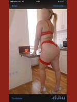 Melanie
  Budapest (21. dist.)
  21 years old