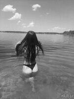 Mira
  Lovászi
  18 years old