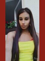 Nazira
  Kecskemét
  20 éves