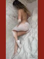 Petra
  Szeged
  25 years old