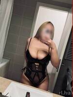 Niky
  Budapest (13. dist.)
  22 years old