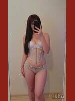 Amira26
  Budapest (9. Suchen)
  26 Alter