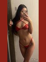Bianka
  Budapest (7. ker.)
  18 éves